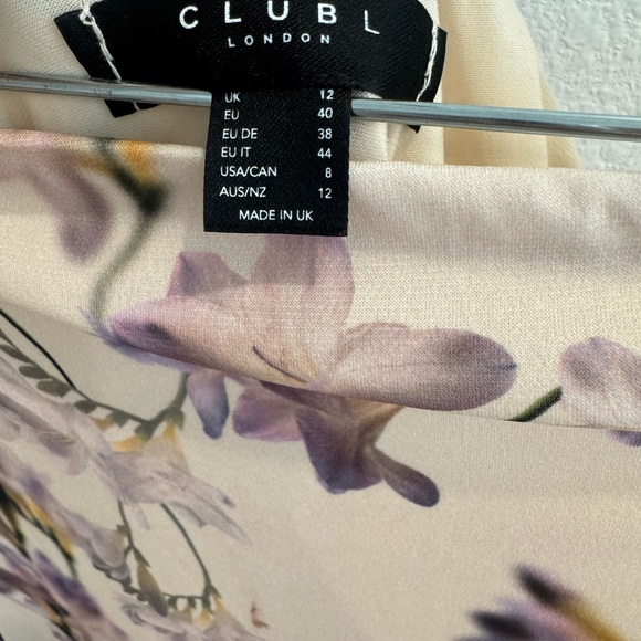 Club L London Callie Lemon floral print bandeau fishtail maxi dress - Picture 3 of 8